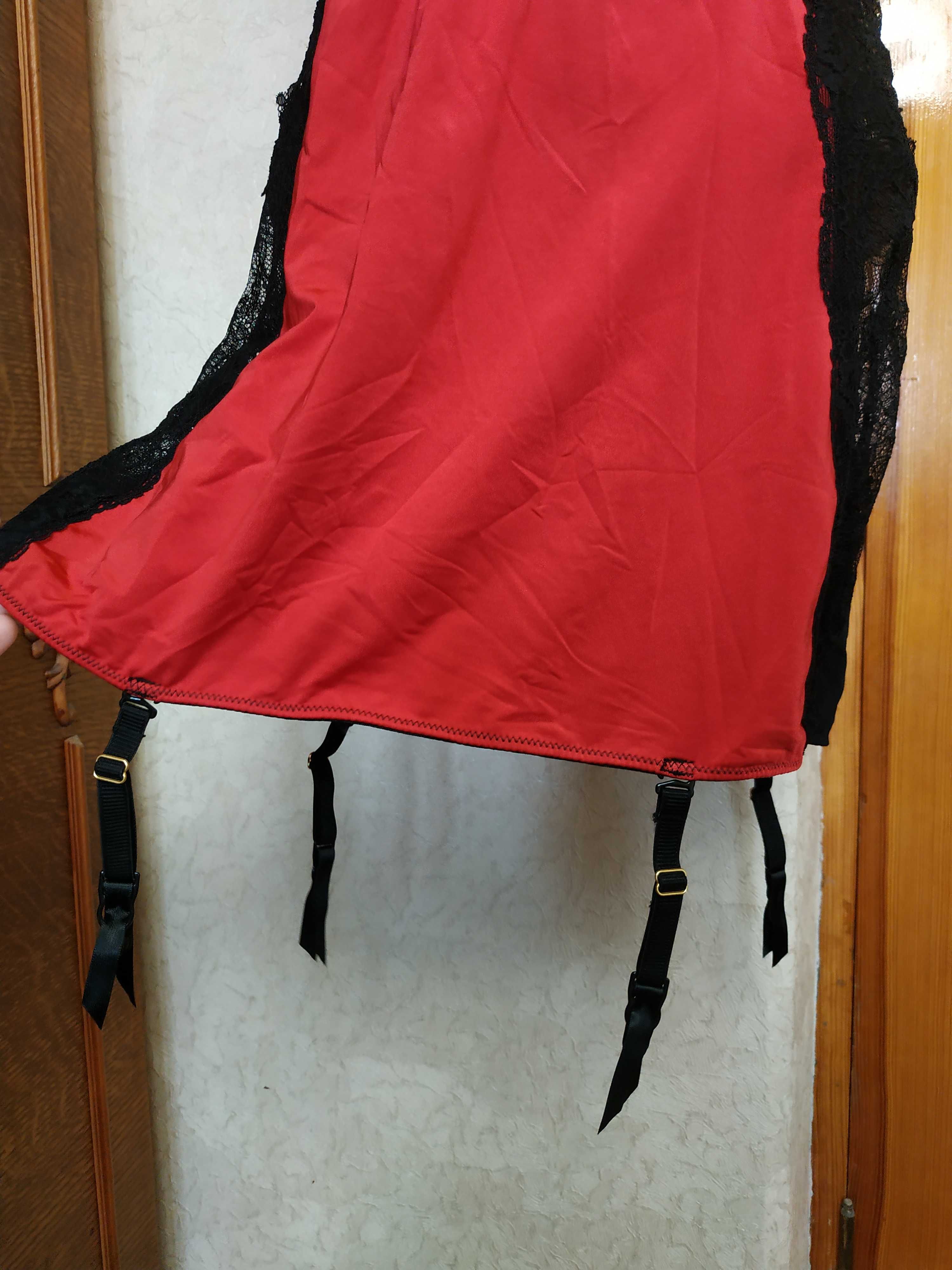 Эротический черно-красный кружевной корсет боди с подвязками для чулок