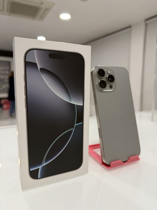 iPhone 16 Pro Max 256Gb natural titanium