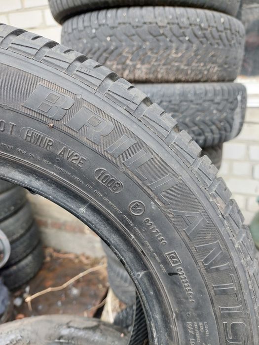 Барум Брилиантис 165/70/14. Лето. С запасок.