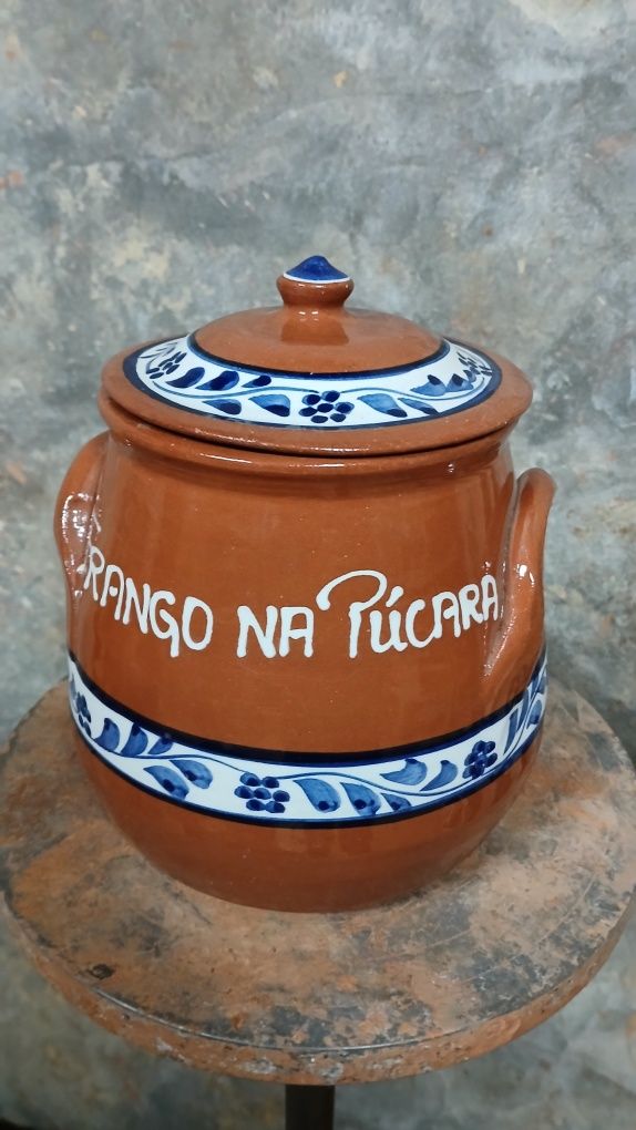 Panela Frango na pucara