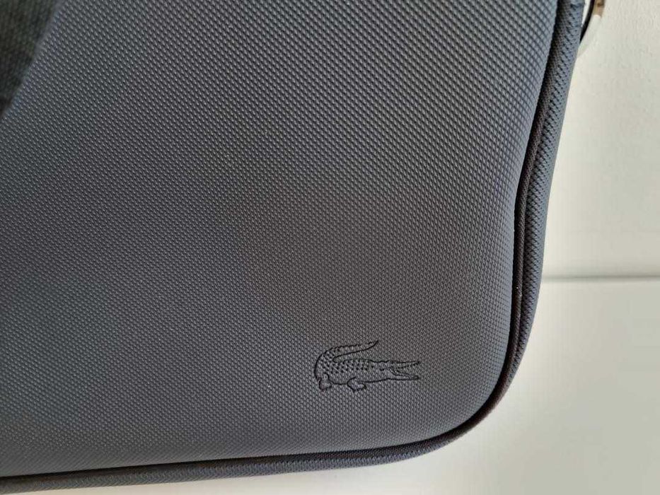 Pasta de trabalho Lacoste