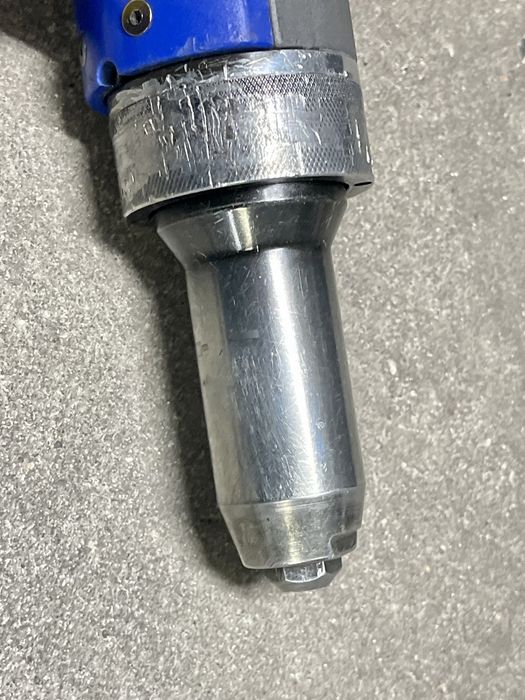 Gesipa Taurus 2 Nitownica pneumatyczno-hydrauliczna wyzwolenie docisk