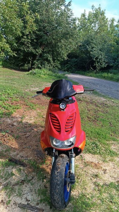 Продам Апрілія ср 50