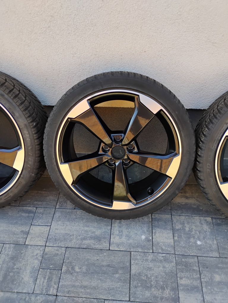 Felgi 5x112 R19 z oponami zimowymi