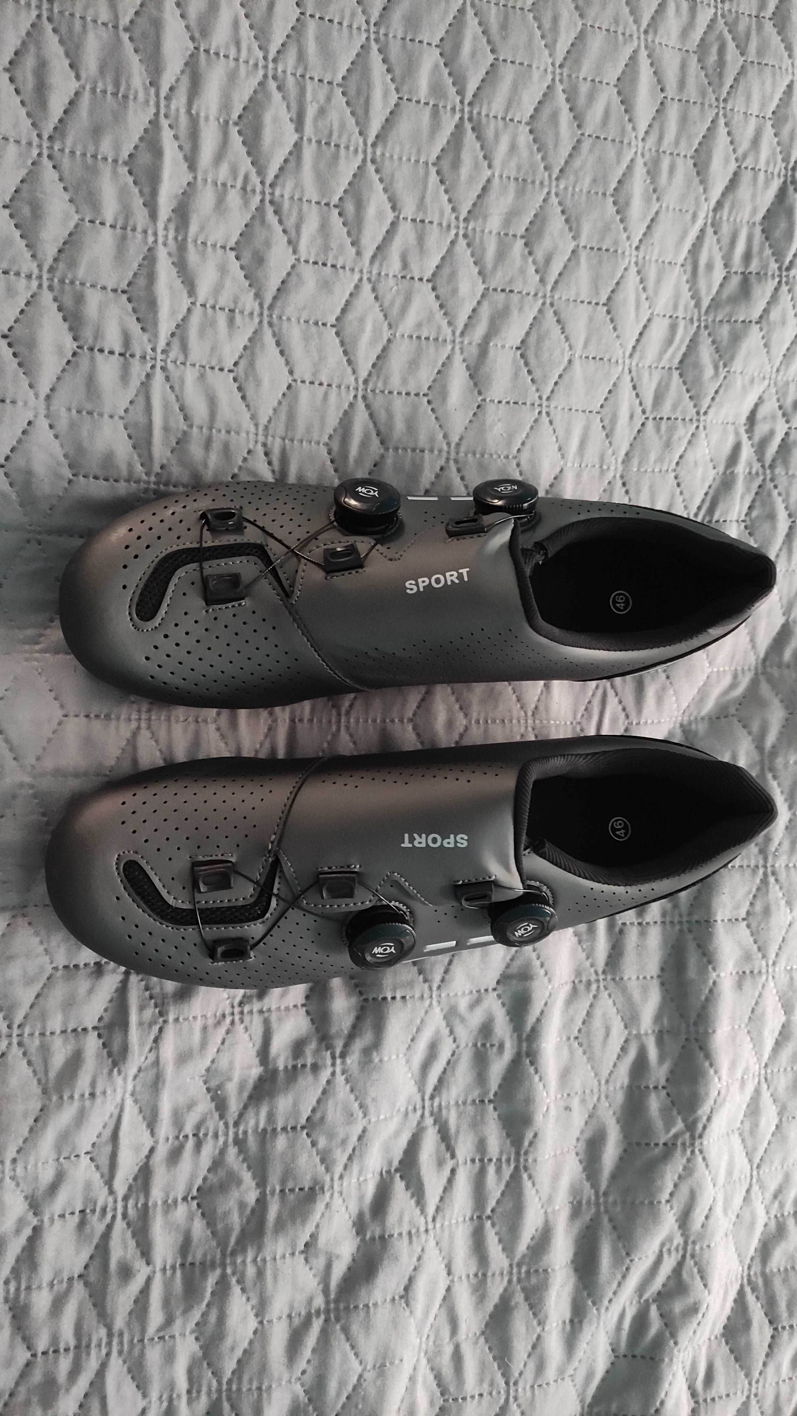 Buty do roweru szosowego, outdoorowe. Rozmiar 46.