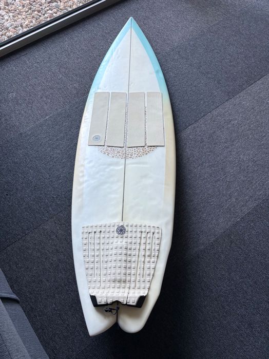 Prancha Surf Donald Brink - assimétrica - 5'9