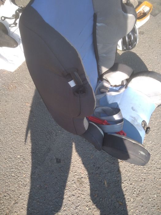 Крісло дитяче автокрісло