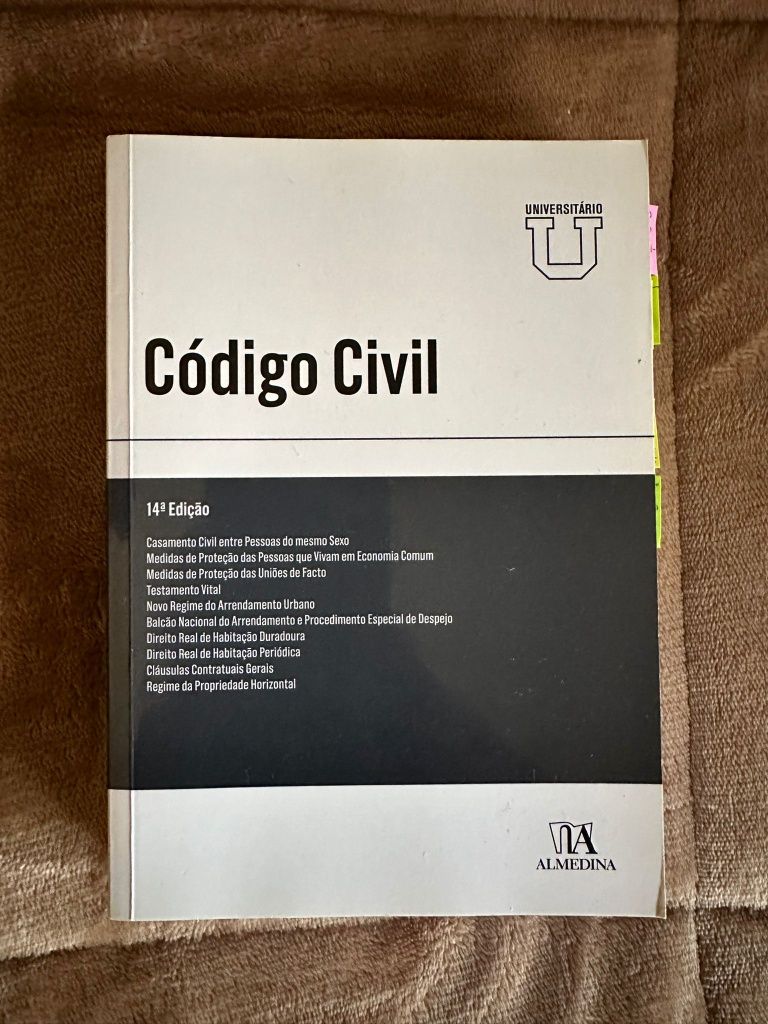 Livro Código civil Português