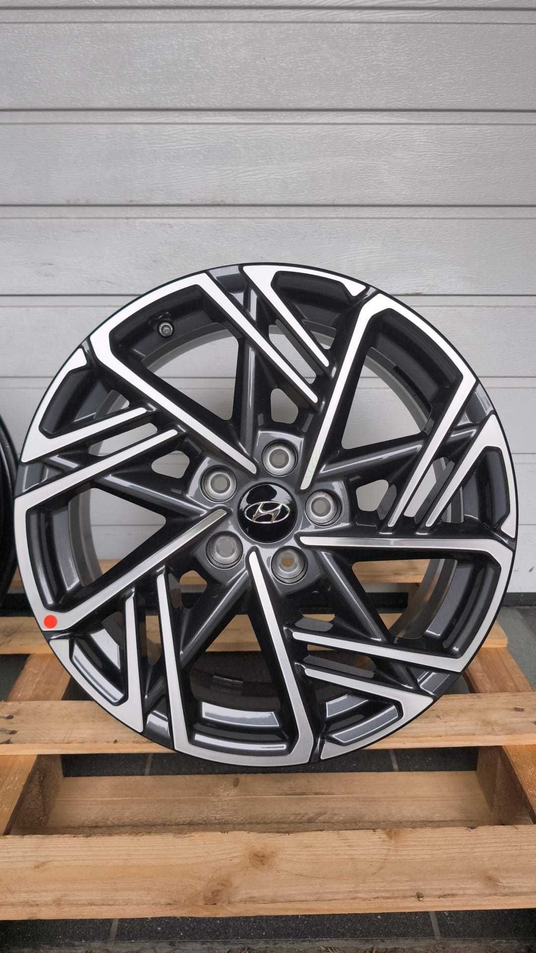 Felgi aluminiowe Hyundai i30 Kona Tucson 18" 5x114,3 Et 52 (OL600F)