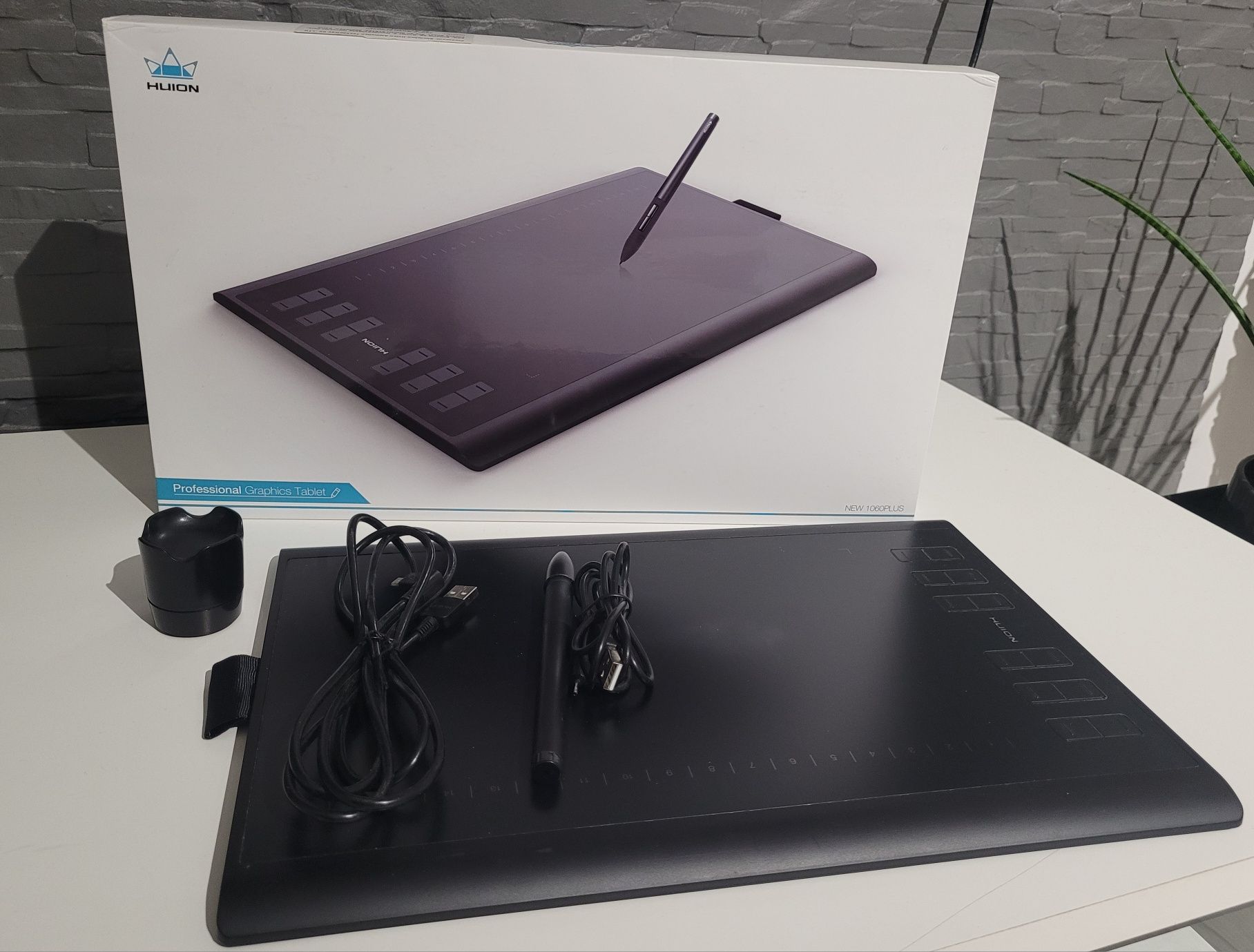 Tablet graficzny HUION NEW 160 PLUS