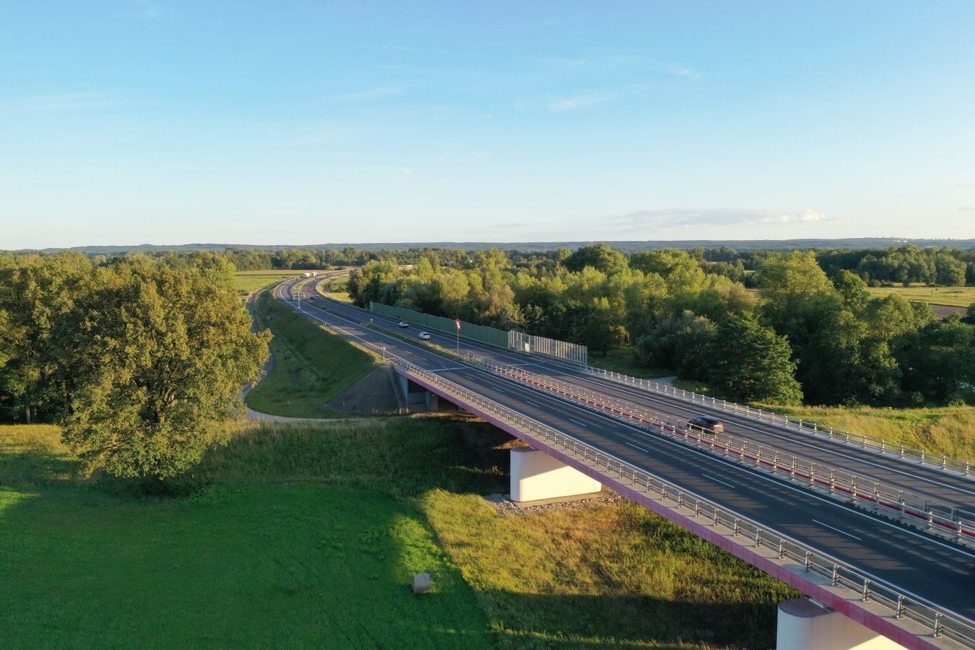 Zdjęcia dronem, inspekcje, prezentacje działek i nieruchomości