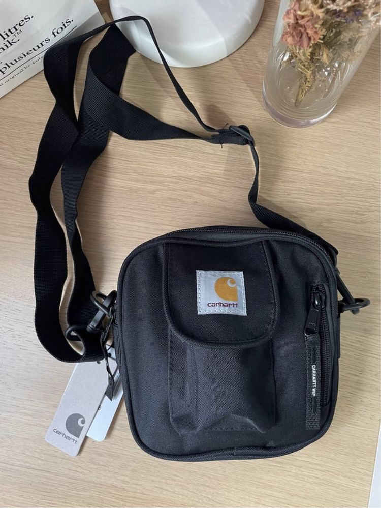 Bolsa Carhartt Preta