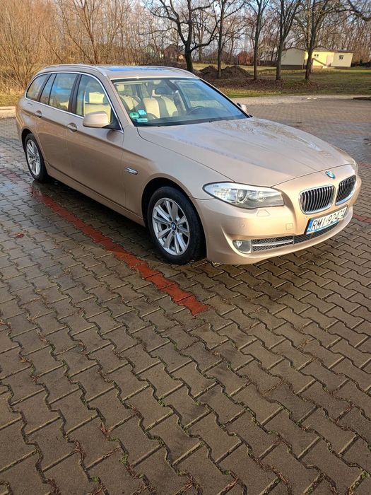 BMW Seria 5 BMW F11 520d automat 184km