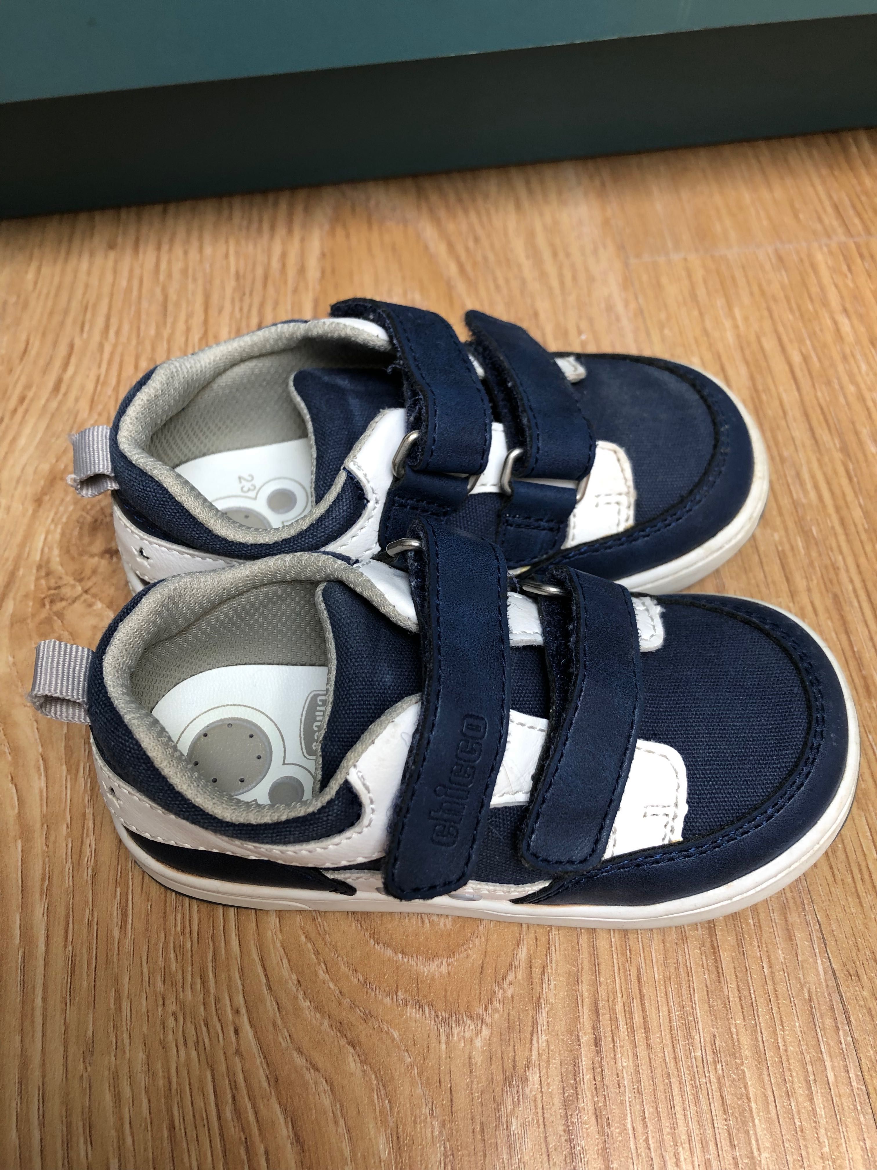 Sapatos bebé menino Chicco 20,21,22 e 23