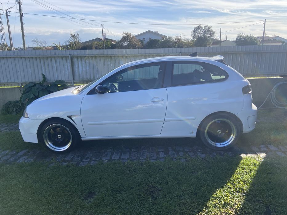 Seat ibiza pd100 5lugares