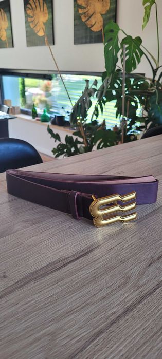 Burgundowy pasek damski eco-skóra złota klamra