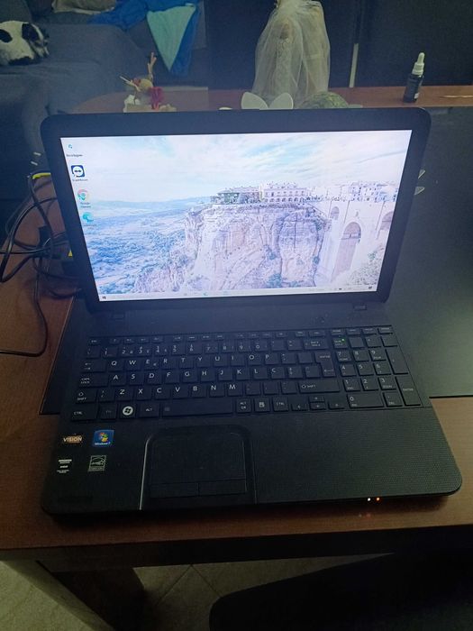 Portátil Toshiba 15,6