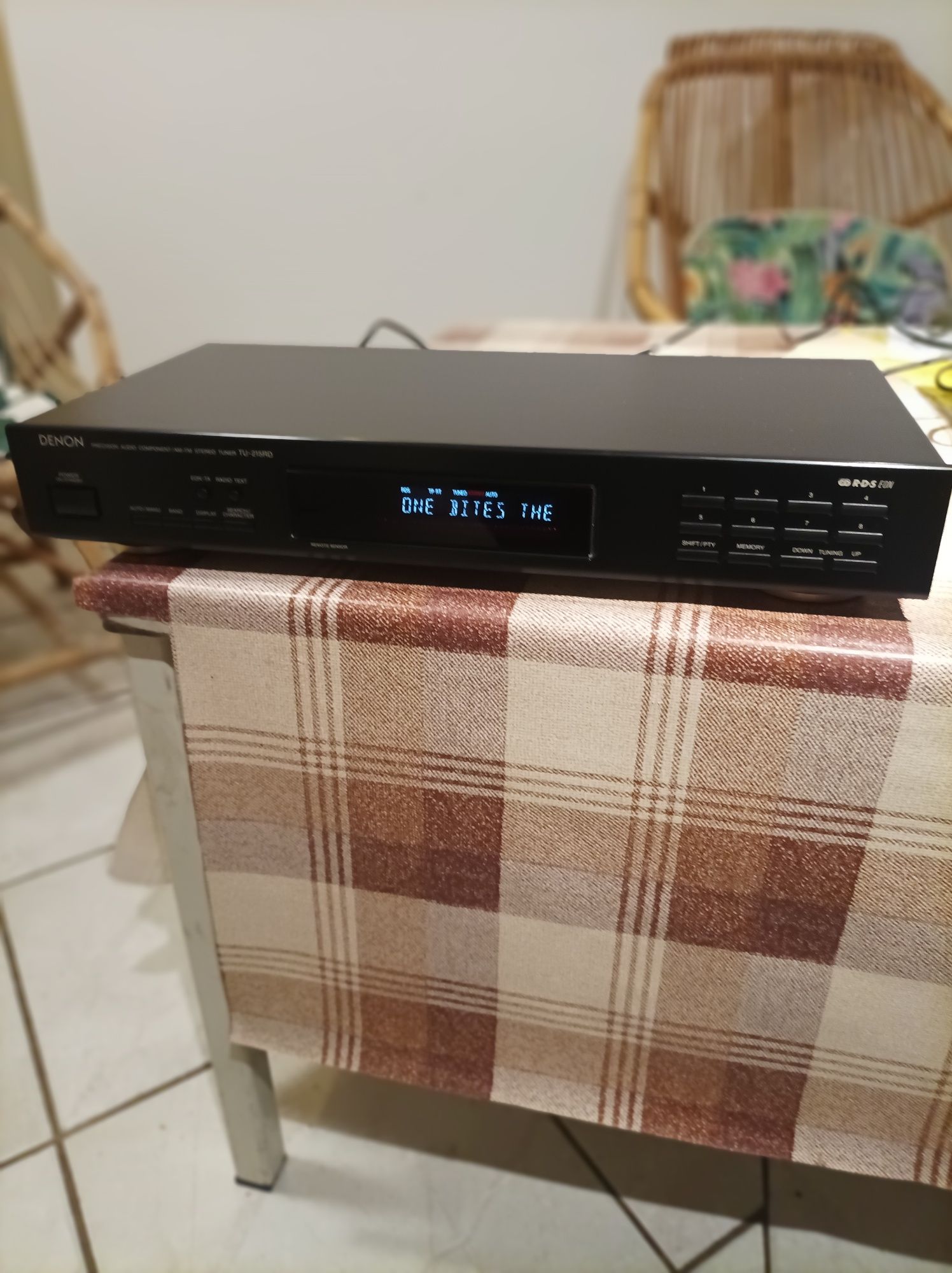 Tuner Denon TU-215 RD,RDS,txt, super