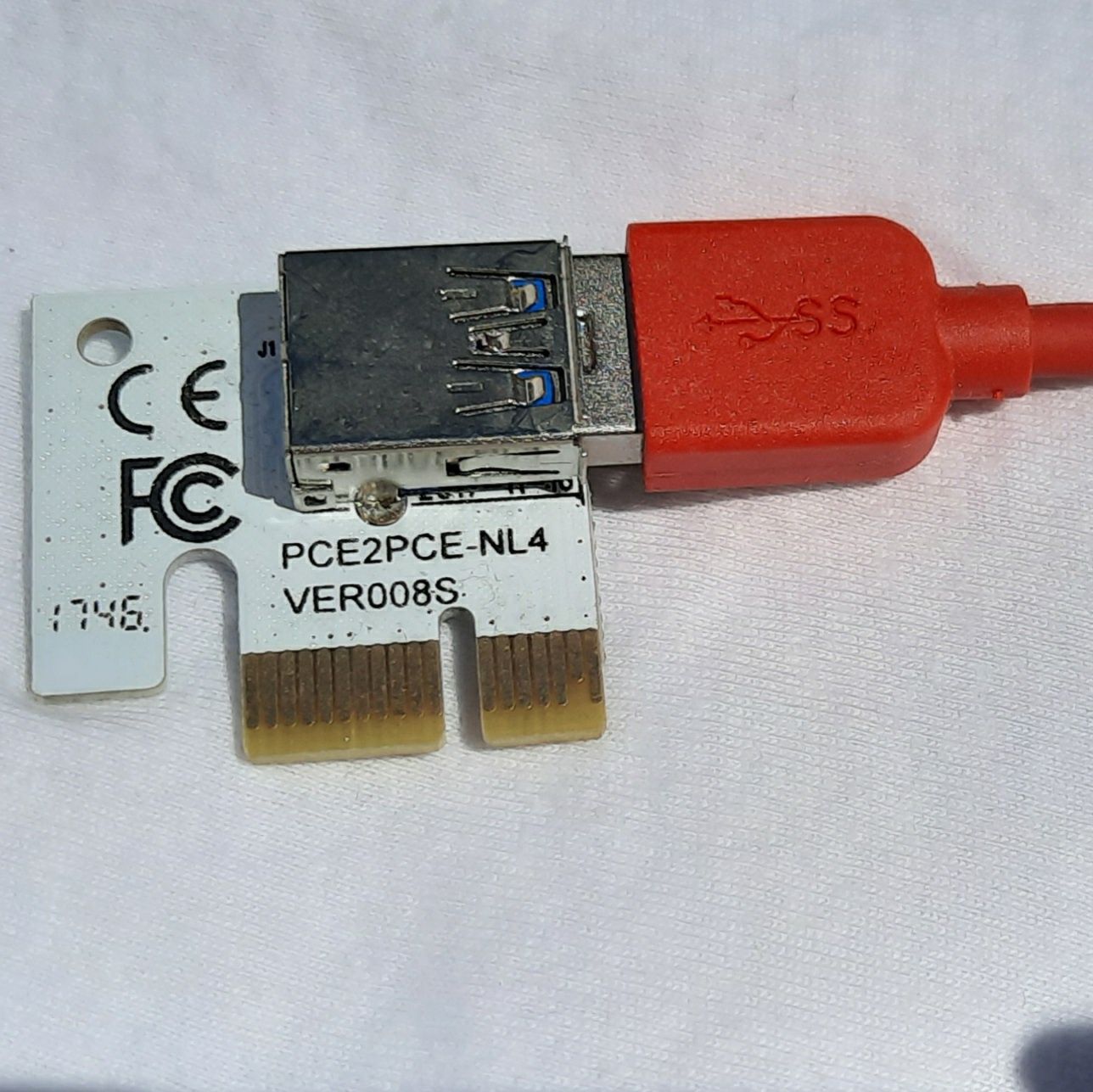 PCI-E Riser (1x a 16x)