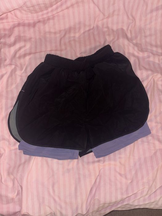 Спортиыне женские шорты с велосипедками