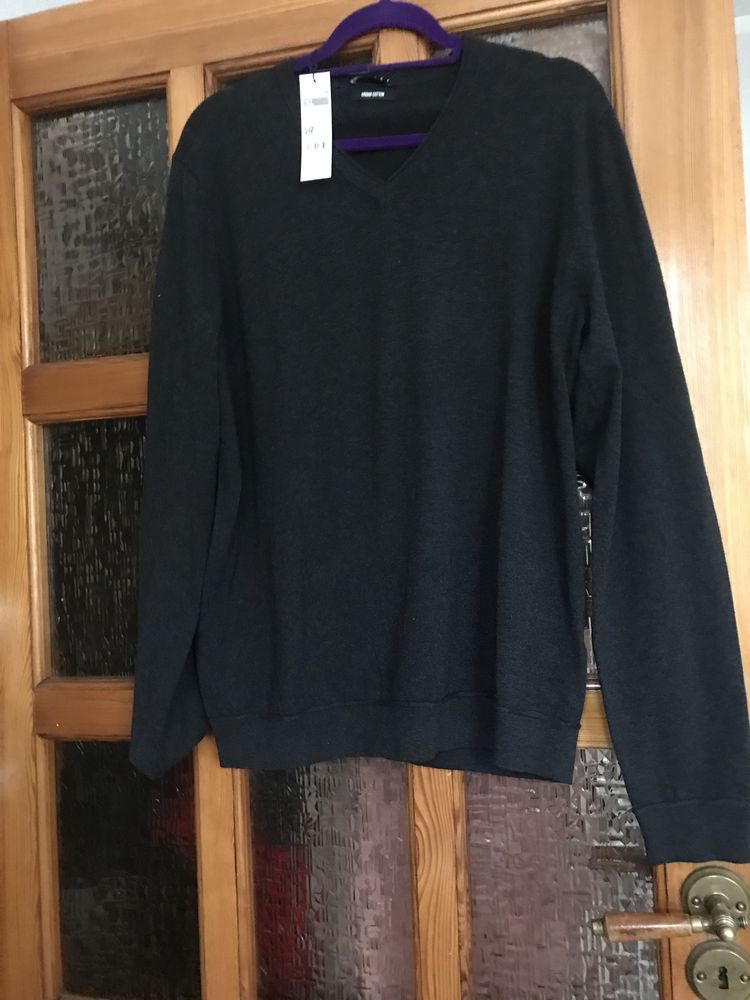 Sweter w serek męski Sisley r. XL