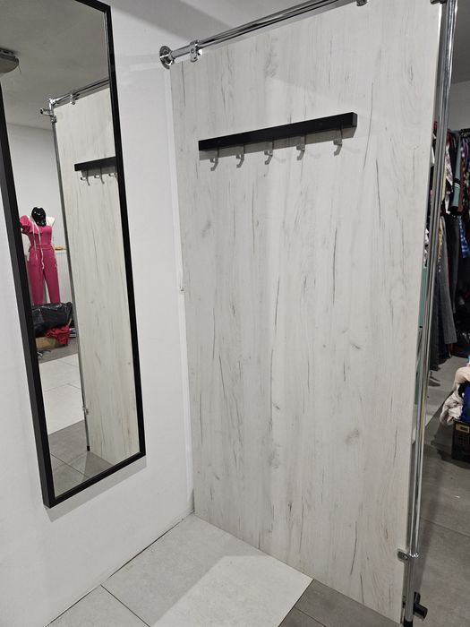 Przymierzalnia - ścianka