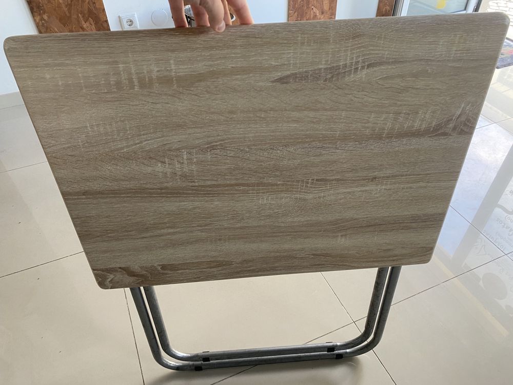 Mesa dobravel castanha