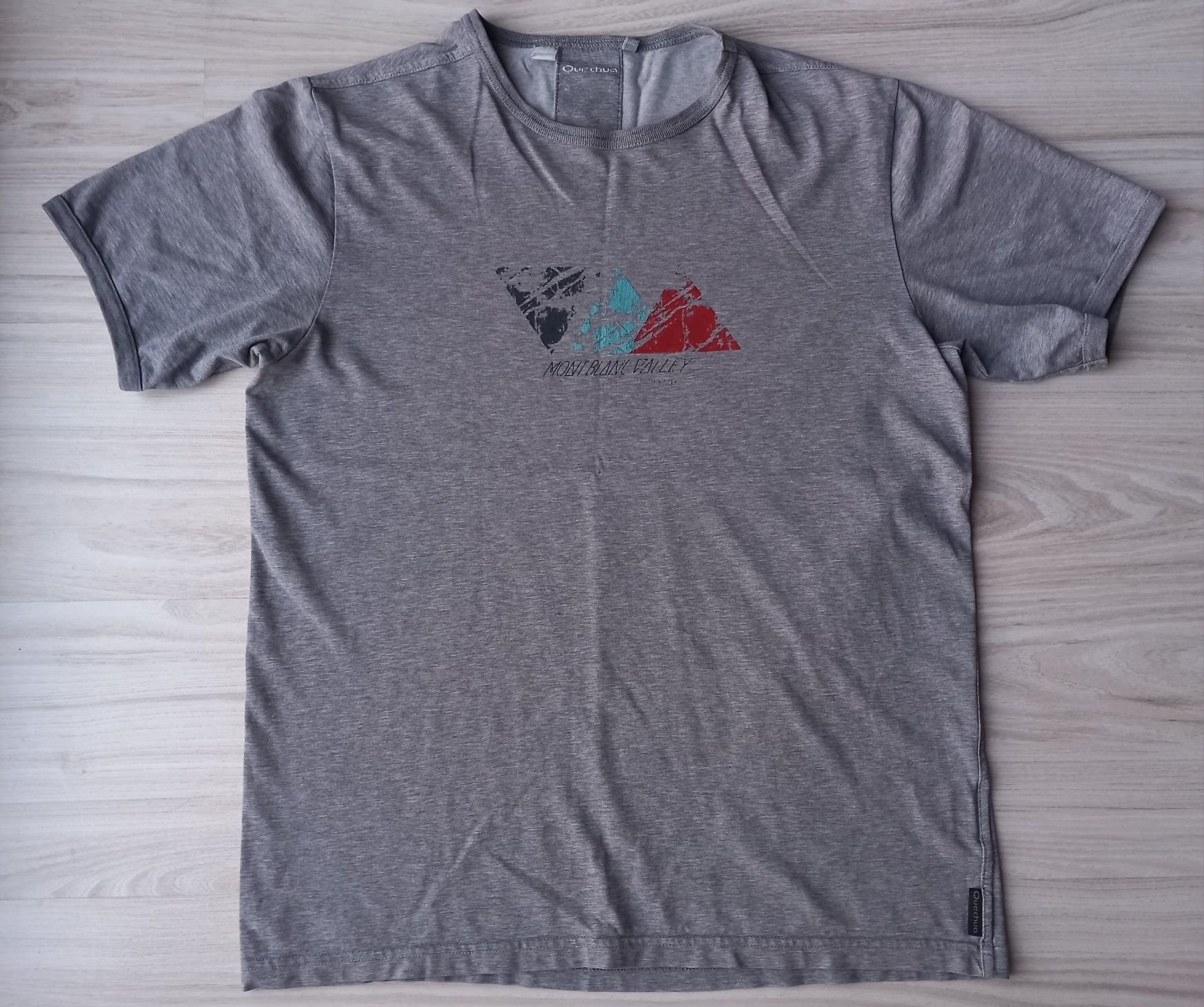 Koszulka, szary t-shirt męski Decathlon Quechua M, trójkąty