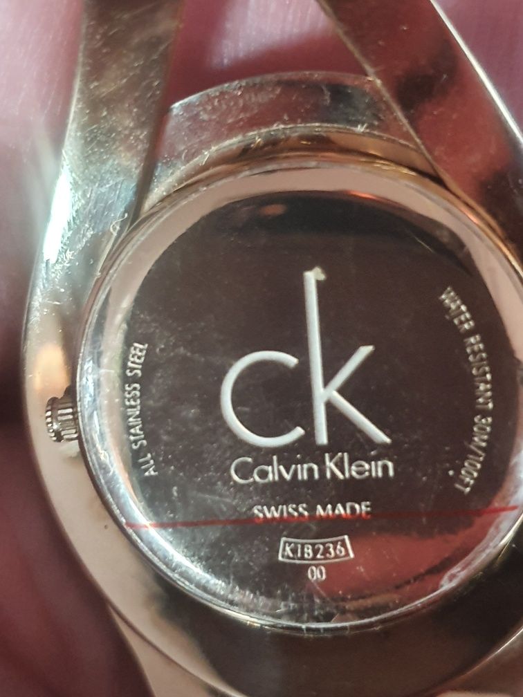Piekny zegarek od Calvina Kleina