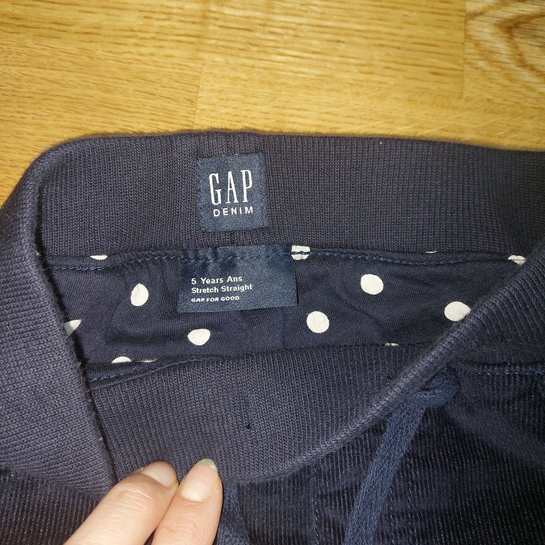 Штани вельвети GAP