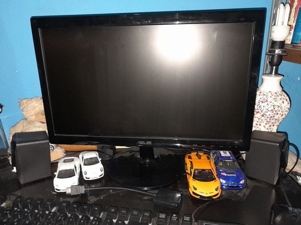 Monitor Asus VGA