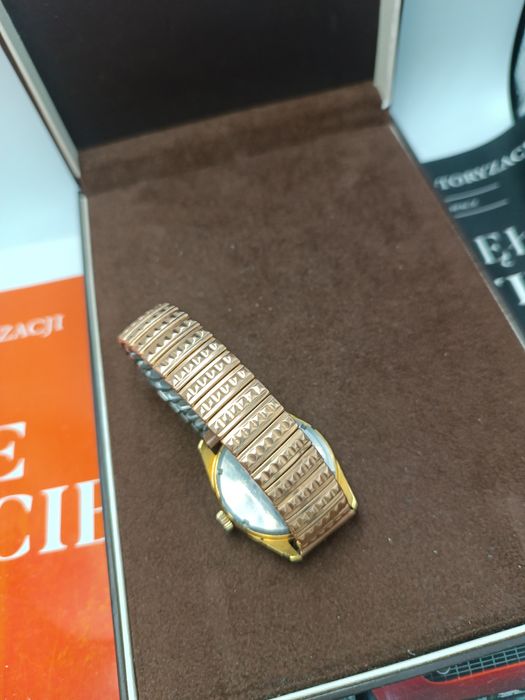 Zegarek prim mechaniczny pozłacany au Czechosłowacja