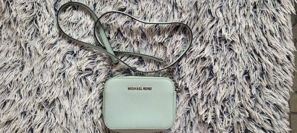 Michael Kors Jet Set Travel