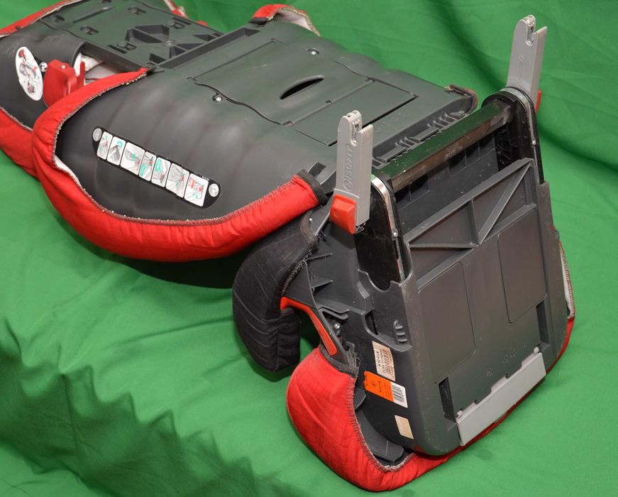 Автокресло Britax Römer Kidfix, ISOFIX, 15−36 кг, 3.5−12 лет