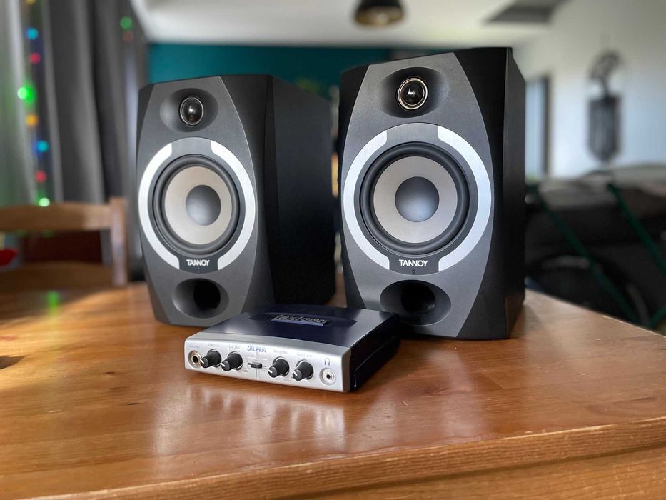 Tannoy reveal 5.1 Lexicon alpha monitory studyjne