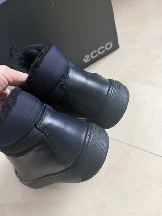 Зимові черевики Ecco  39р оригінал