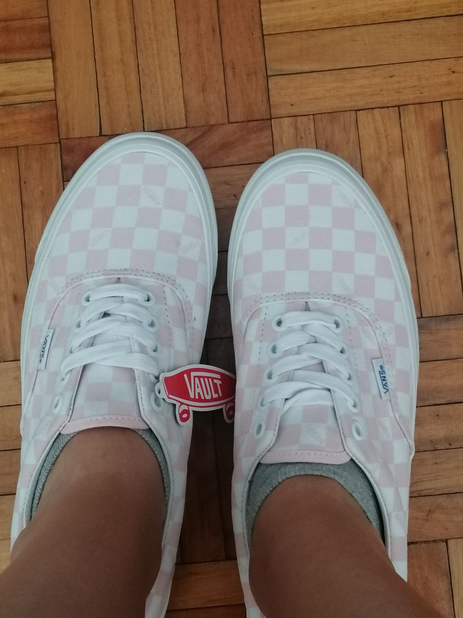 Vans tamanho 41 novas com etiqueta