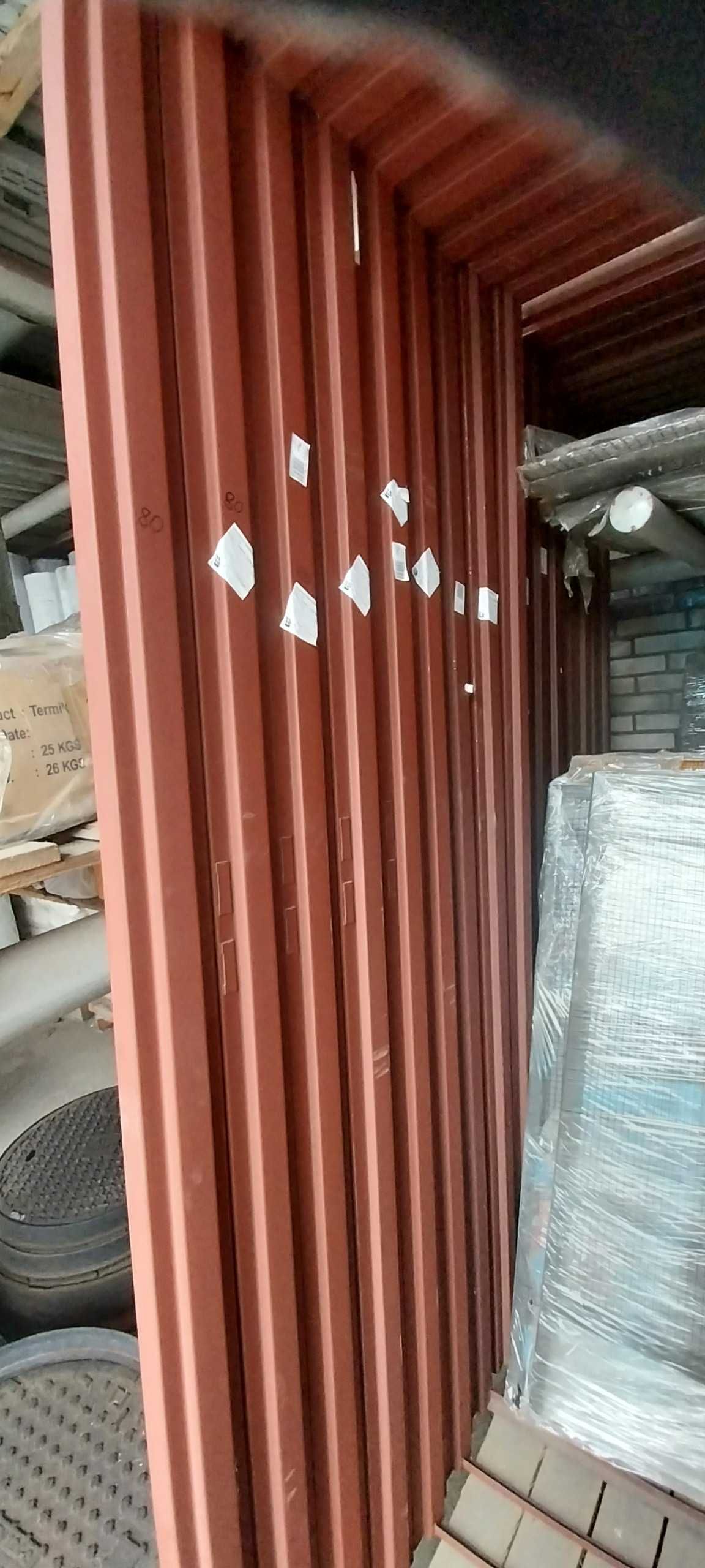 Ościeżnica metalowa, uniwersalna
