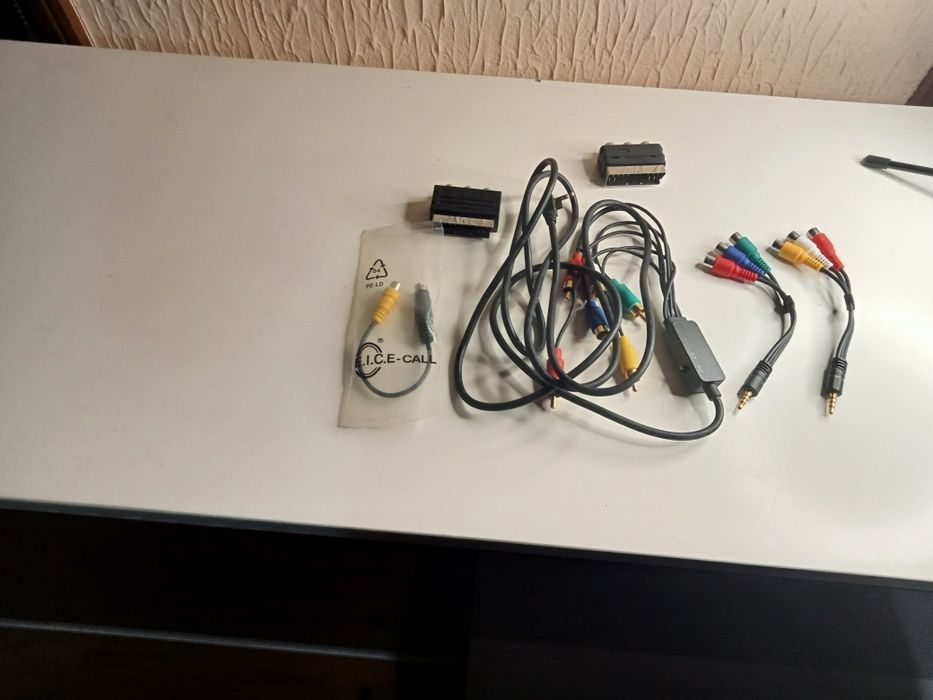 Cabos e adaptadores