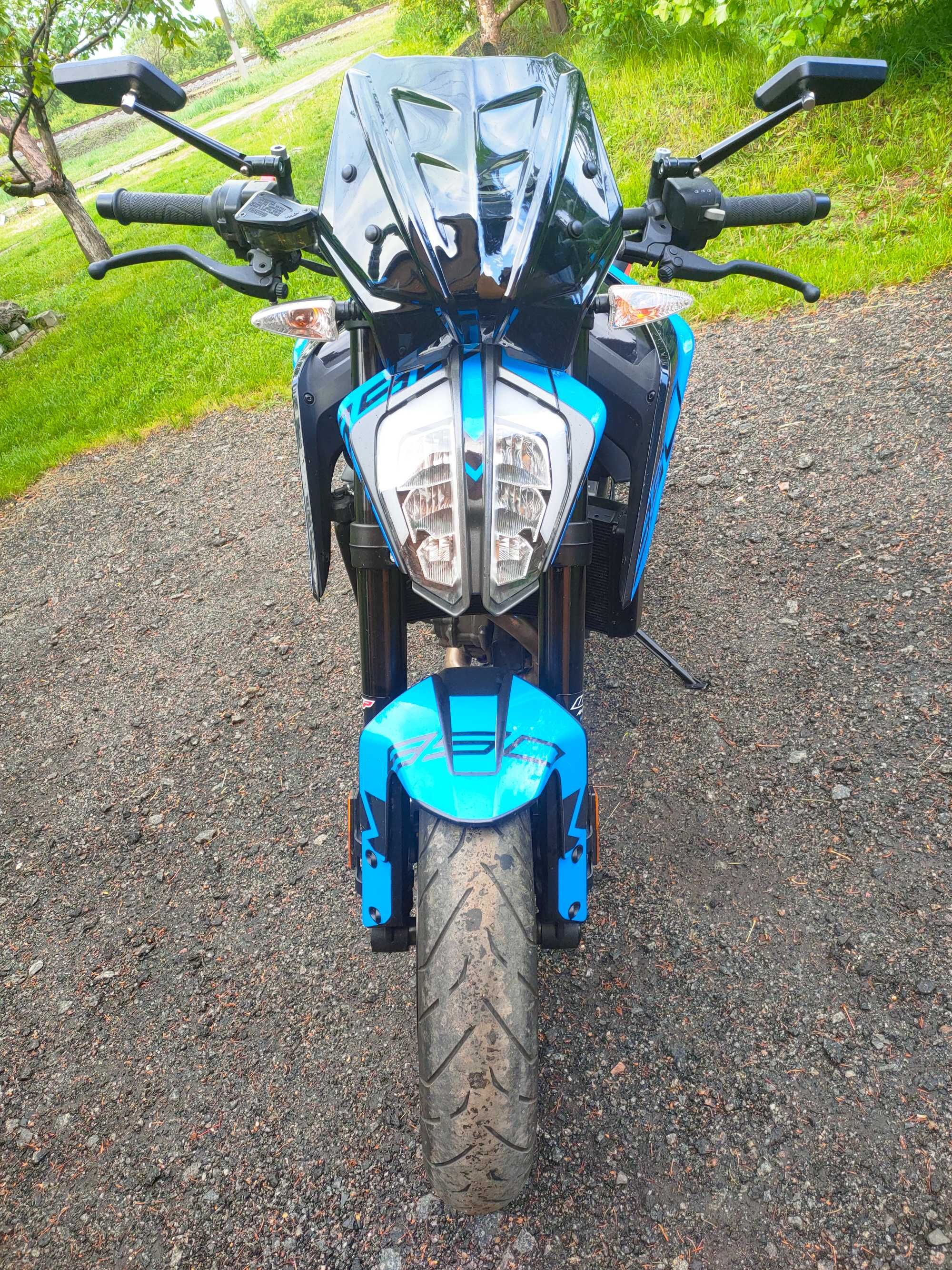 2021 KTM 890 Duke