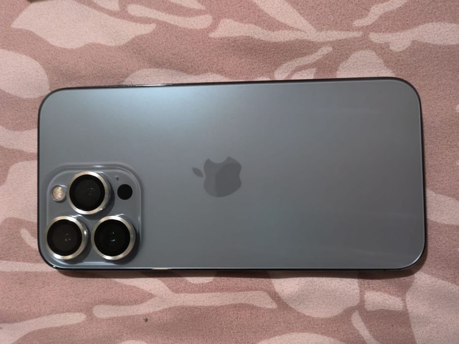 iphone 13pro excellent condition