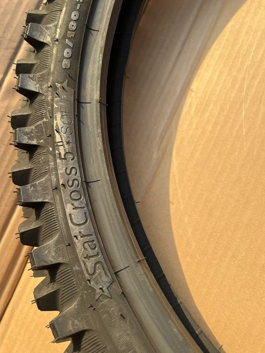 Opona Michelin 80 100 - 21