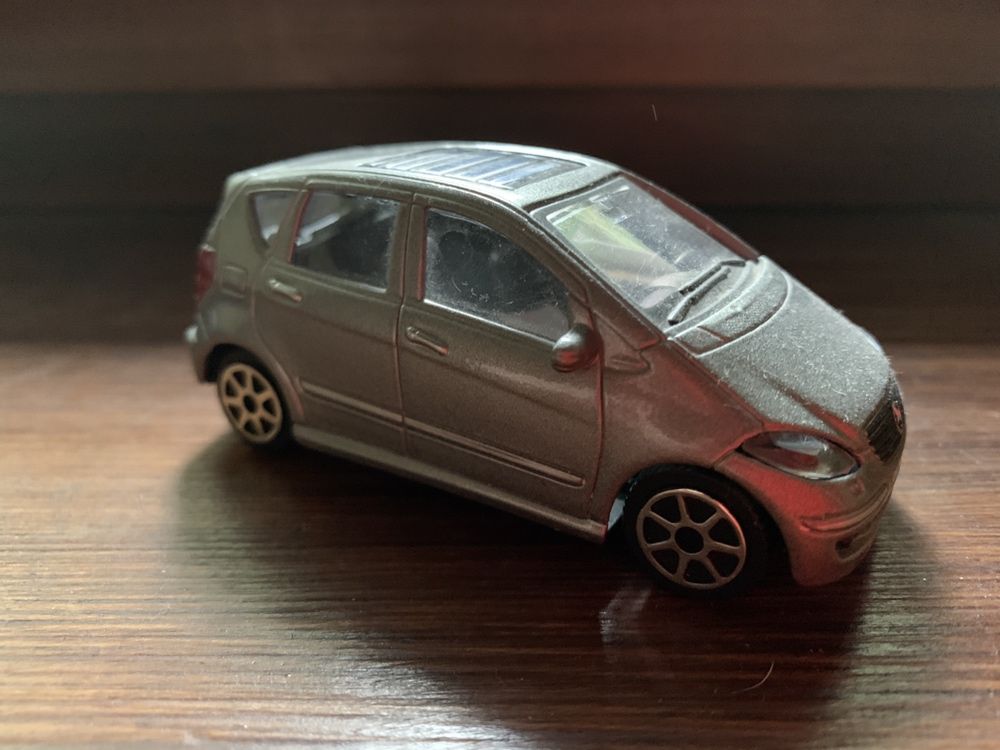 Mercedes A Class Model Maisto 1:43