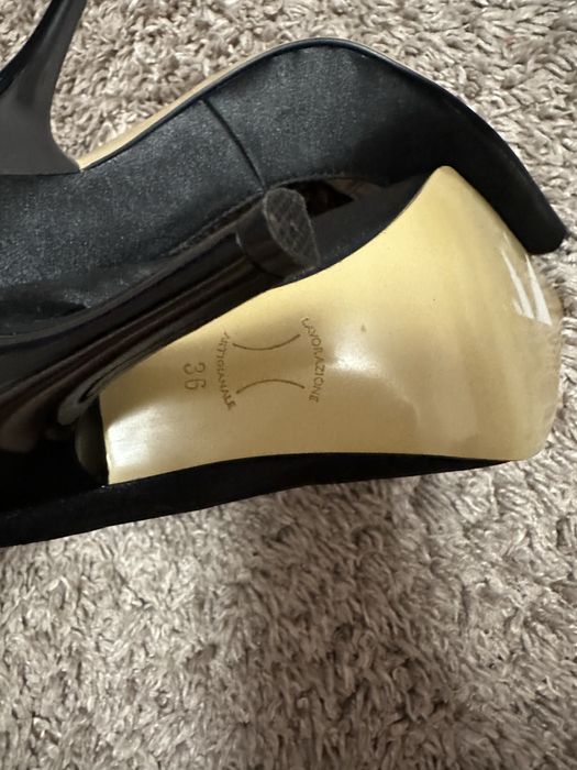 Жіночі туфлі лодочки