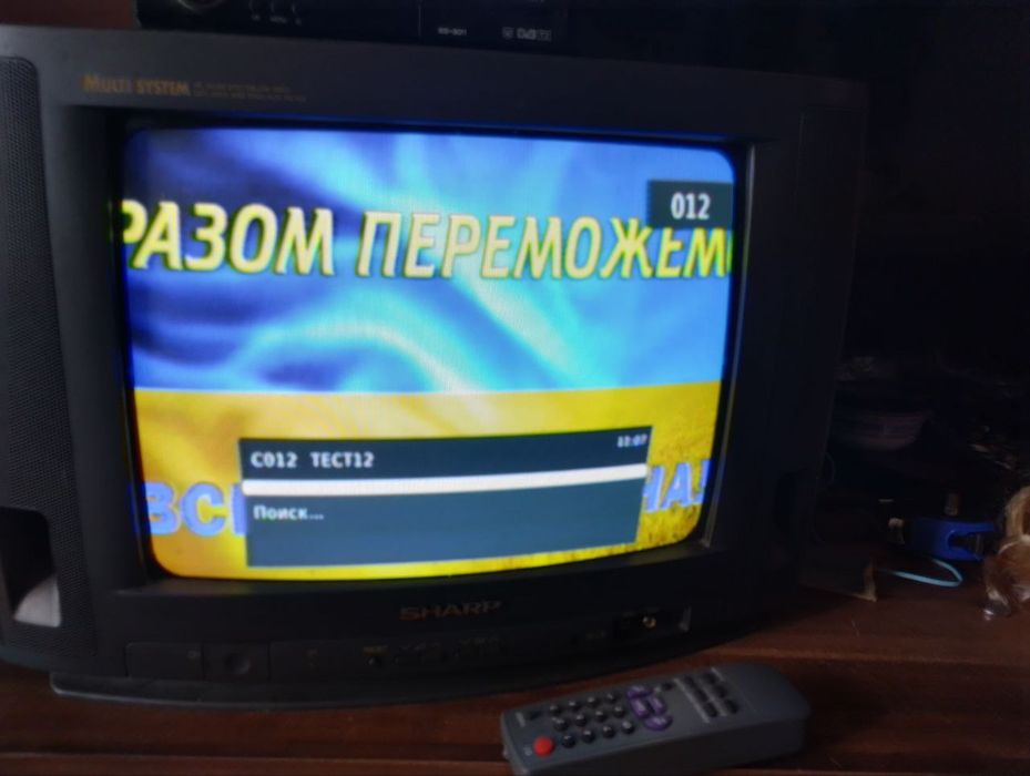 Sharp 14R2 маленький телевізор 14 дюймів Японія NTSC PAL SECAM  ігри