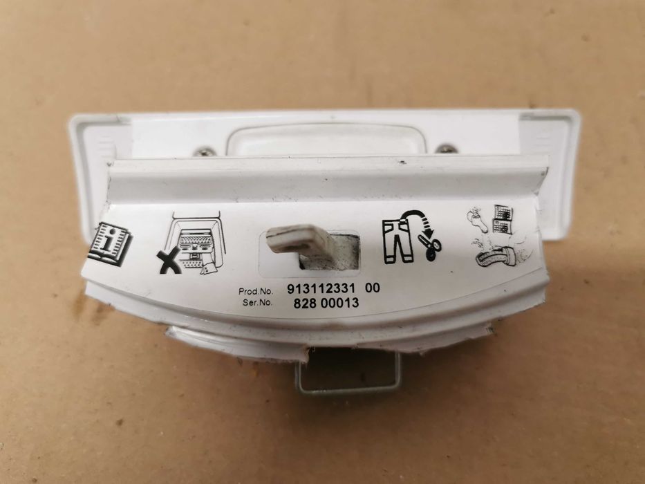 ELECTROLUX  zaczep z uchwytem zamka drzwi do pralki