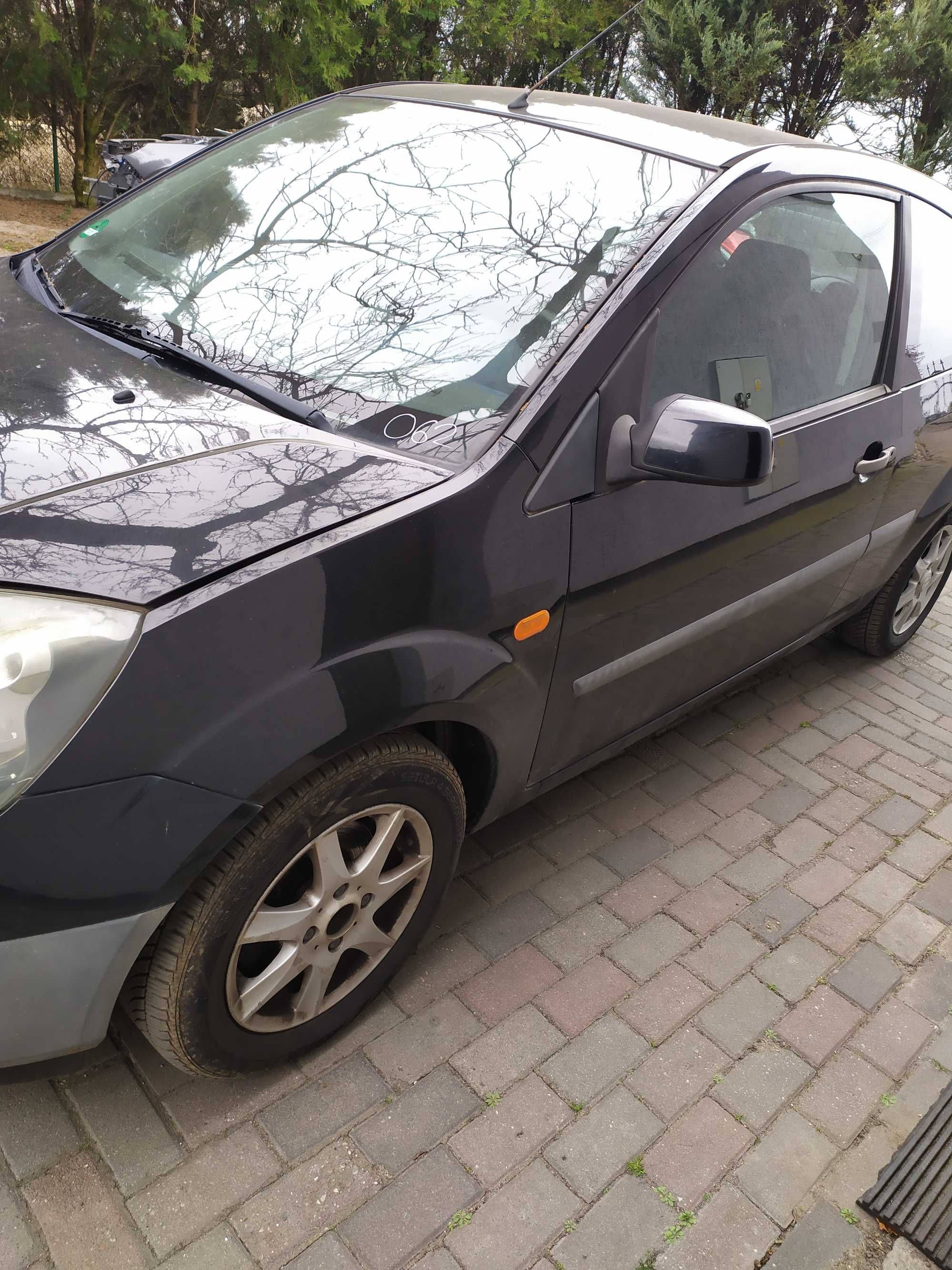 Ford Fiesta MK6 lift drzwi P L kompletne D2