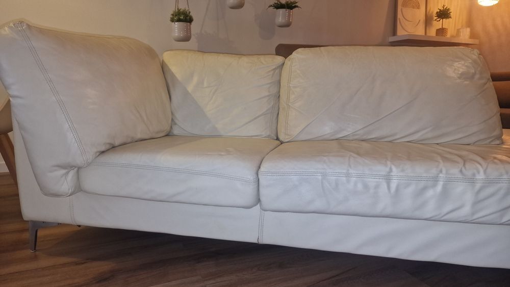 Sofás em pele natural + OFERTA móveis