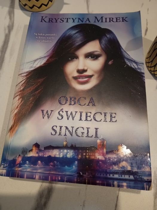Obca w świecie singli - Krystyna Mirek
