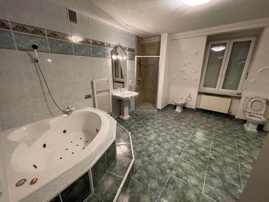 Nowy Hostel w Warszawie Wilanów, Mokotów, Ursynów - Хостел с бассейном